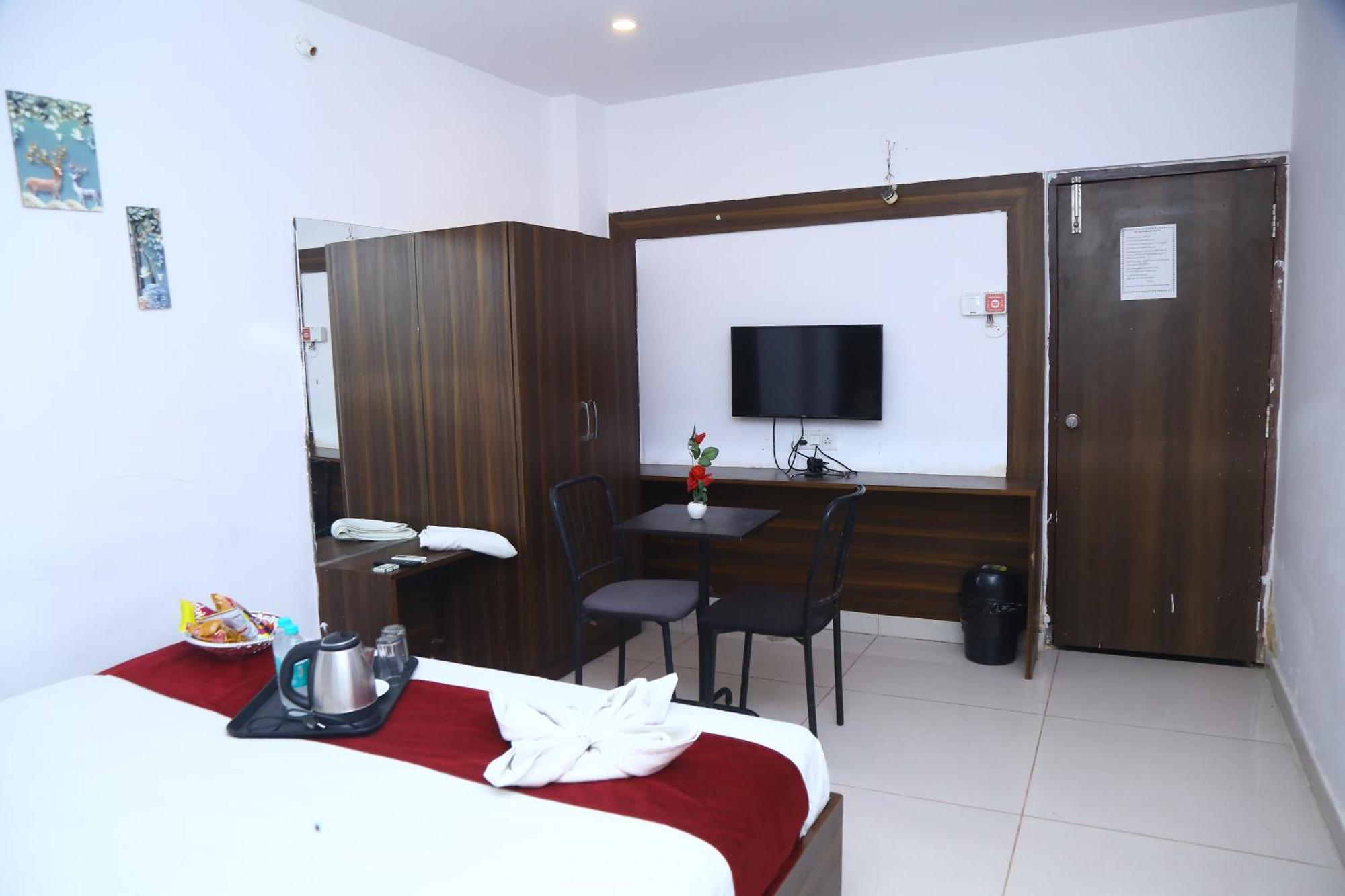 Hotel Mn Grand Shamshabad Airport Zone Hyderabad Экстерьер фото