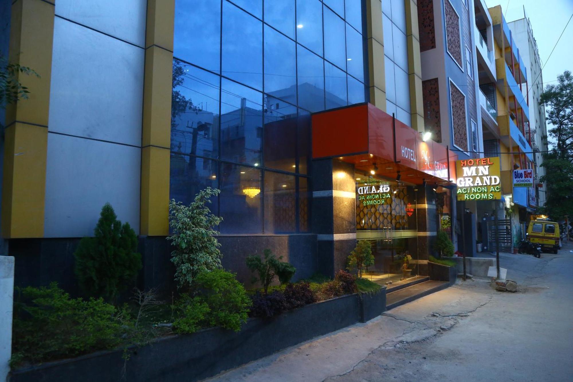 Hotel Mn Grand Shamshabad Airport Zone Hyderabad Экстерьер фото